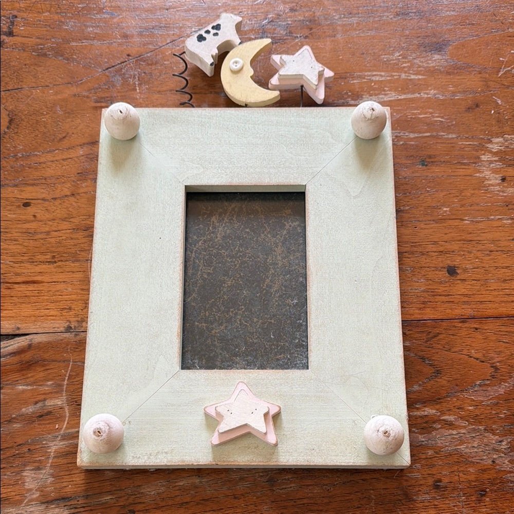 Baby picture frame